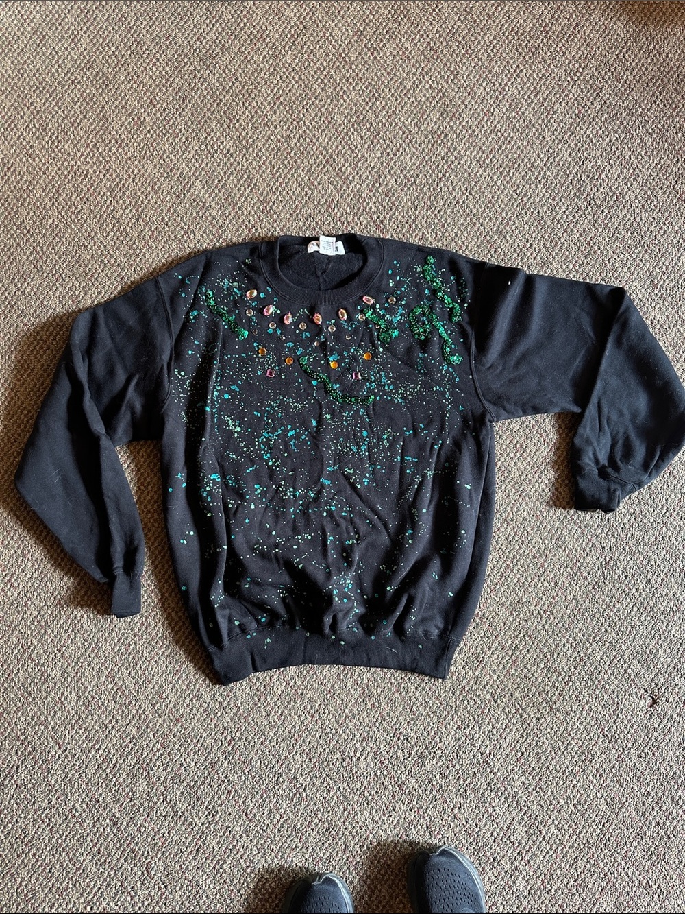 VTG HAND EMBROIDERED SWEAT SHIRT